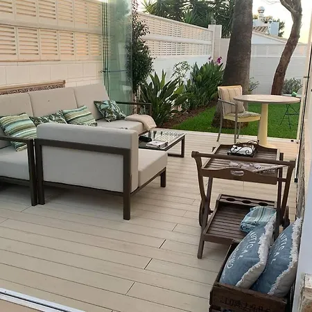 Precioso Independiente En Con Piscina Casa de Férias